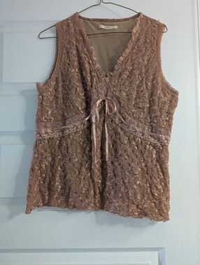 Merona Lace Trim Sleeveless Top in Taupe